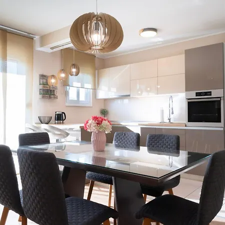 Apartment Karlo Antonio *
