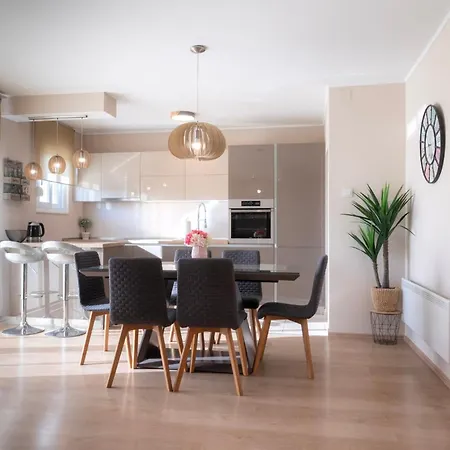 Karlo Antonio Apartamento *