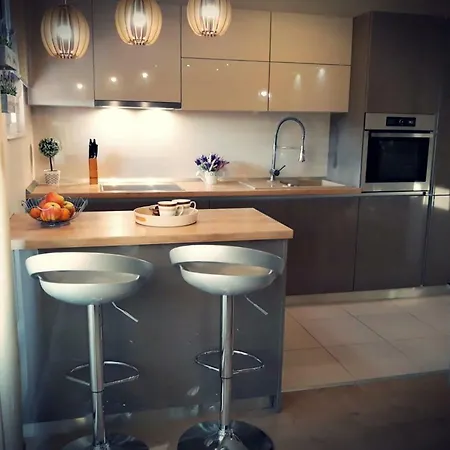 Karlo Antonio تروغير