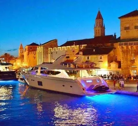 Karlo Antonio Appartement *