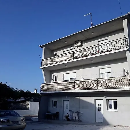 Lägenhet Karlo Antonio Trogir
